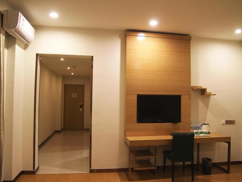 Greentree Inn Shandong Jinan Gaoxin District South Gongye Road Middle Aoti Road Express Hotel Εξωτερικό φωτογραφία