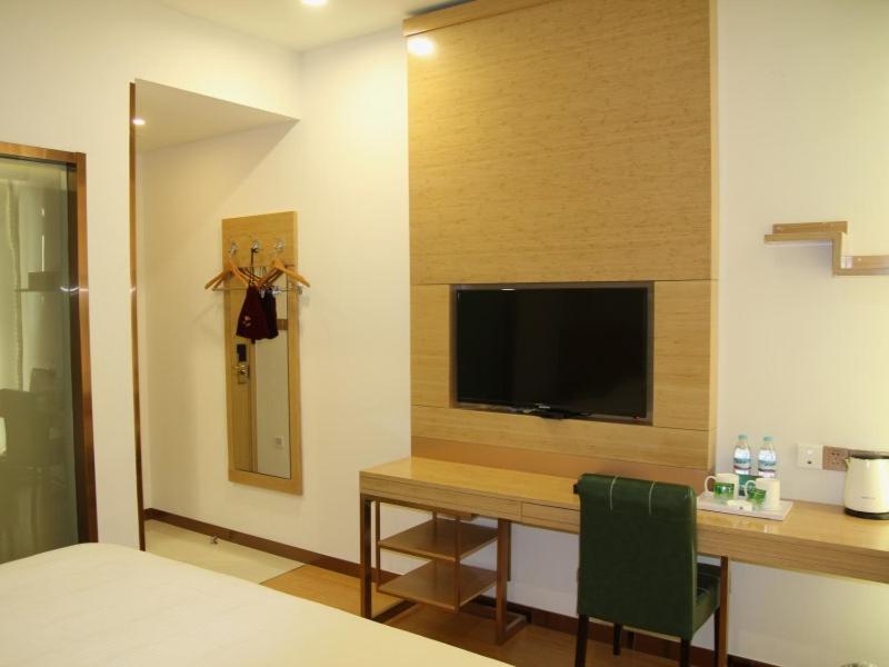 Greentree Inn Shandong Jinan Gaoxin District South Gongye Road Middle Aoti Road Express Hotel Εξωτερικό φωτογραφία