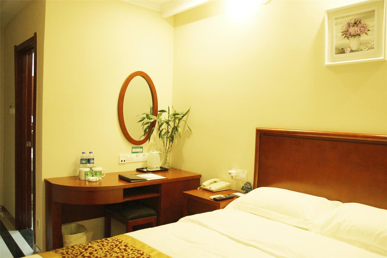 Greentree Inn Shandong Jinan Gaoxin District South Gongye Road Middle Aoti Road Express Hotel Εξωτερικό φωτογραφία
