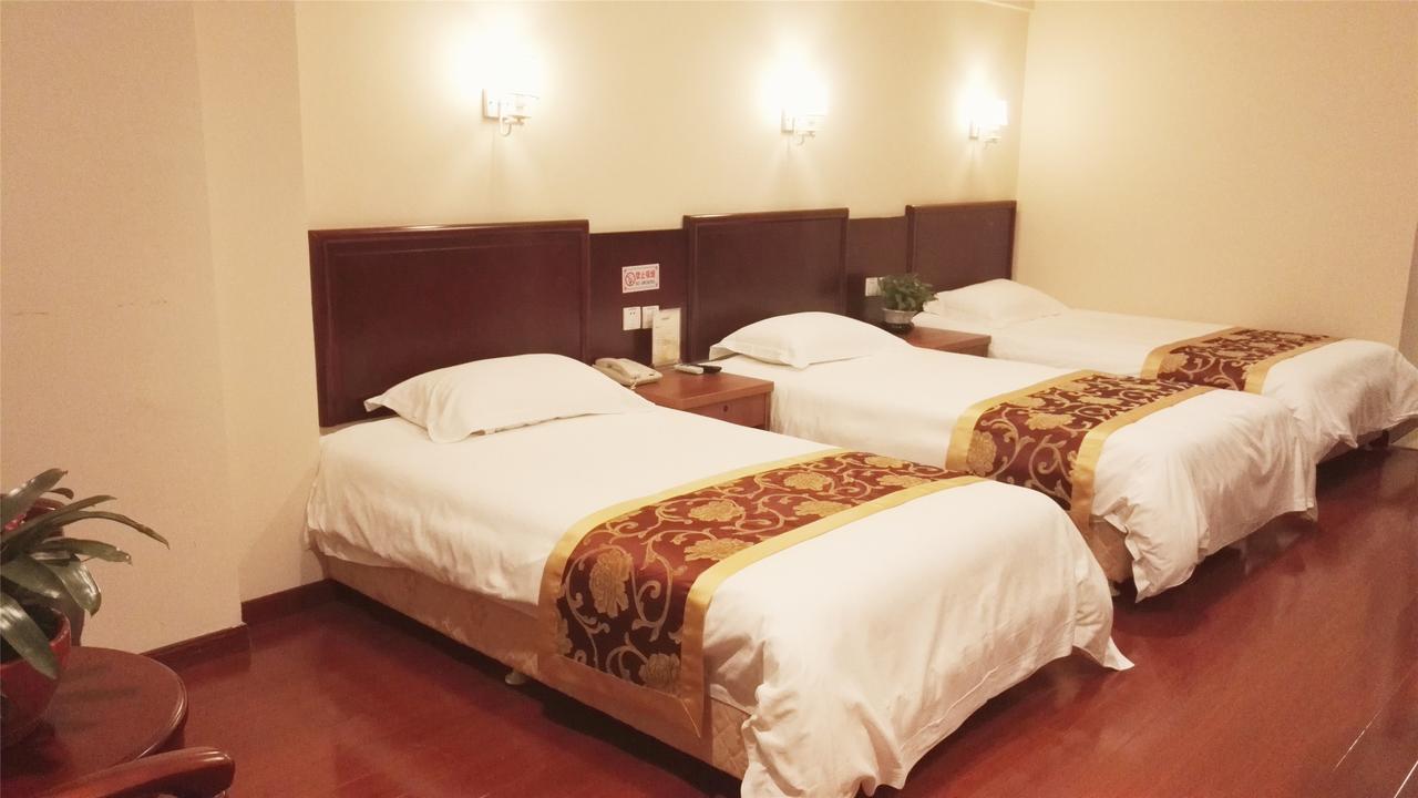 Greentree Inn Shandong Jinan Gaoxin District South Gongye Road Middle Aoti Road Express Hotel Εξωτερικό φωτογραφία