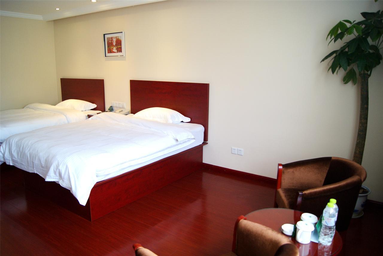 Greentree Inn Shandong Jinan Gaoxin District South Gongye Road Middle Aoti Road Express Hotel Εξωτερικό φωτογραφία